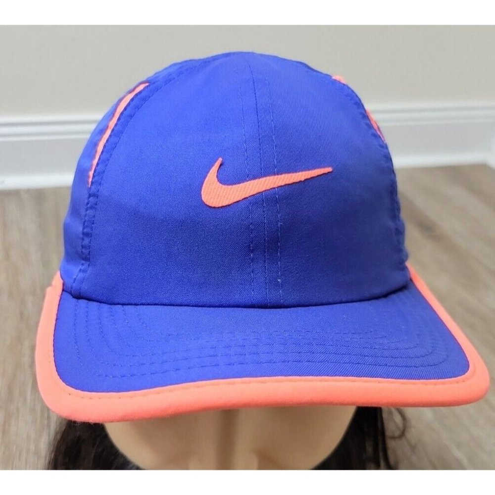 Featherlight NIKE YOUTH Running Hat Baseball Cap Stretch Wicking Blue Coral GIRL